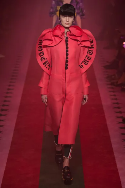 Look 39